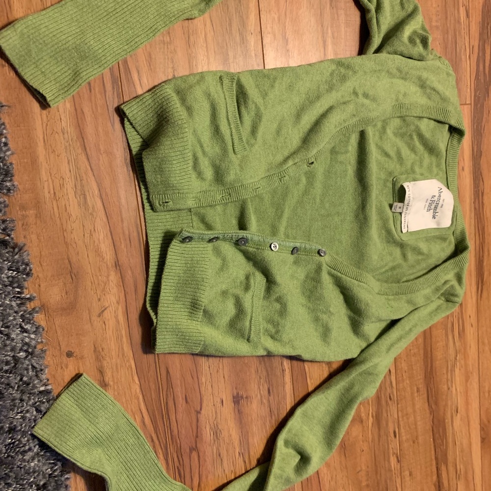 Green Abercrombie and Fitch cardigan